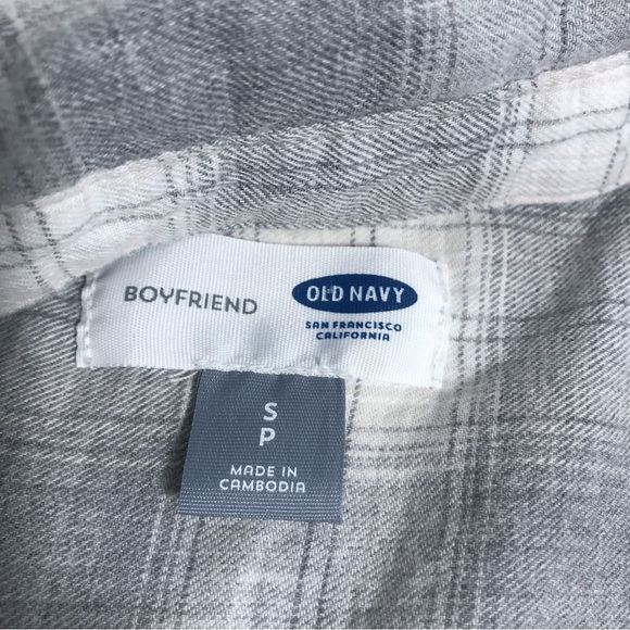 Old Navy Women's Gray & Ivory Flannel Button Down Oversized Boyfriend Shirt S/P - Picture 6 of 15